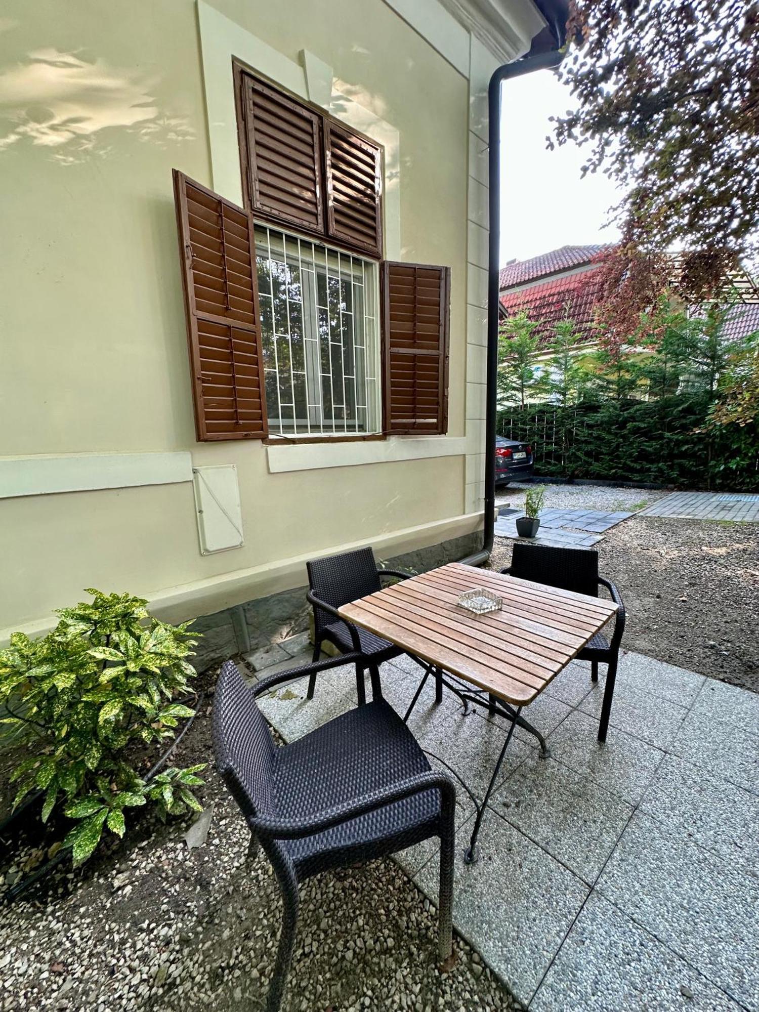 Apartman B Apartment Siofok Bagian luar foto